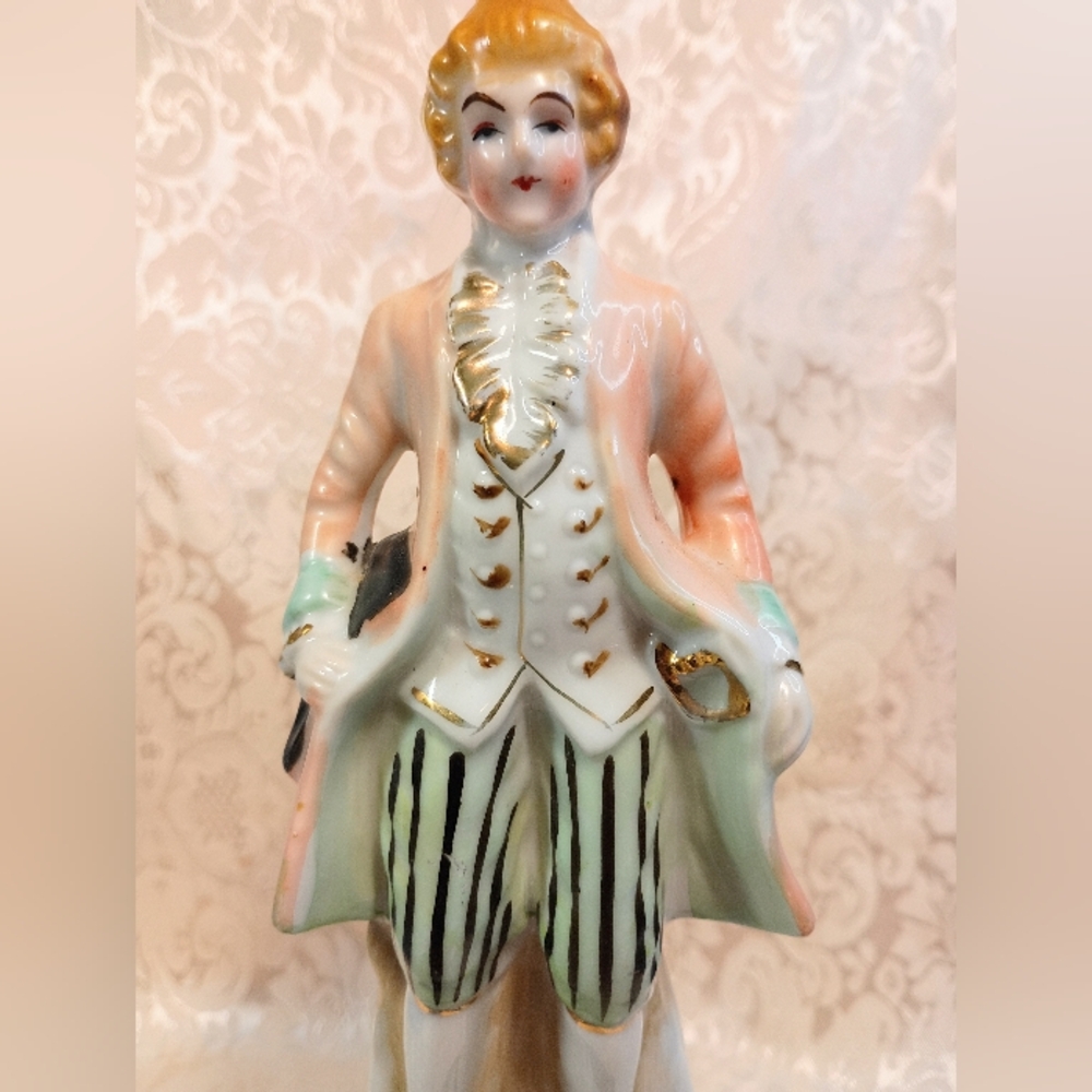 Occupied Japan Vintage Figurine - Picture 7 of 7